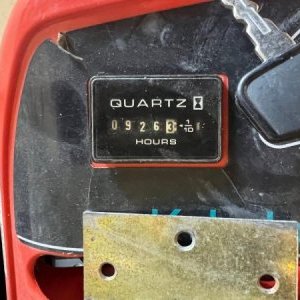 foto 555kg koszarka Kubota GZD15-II